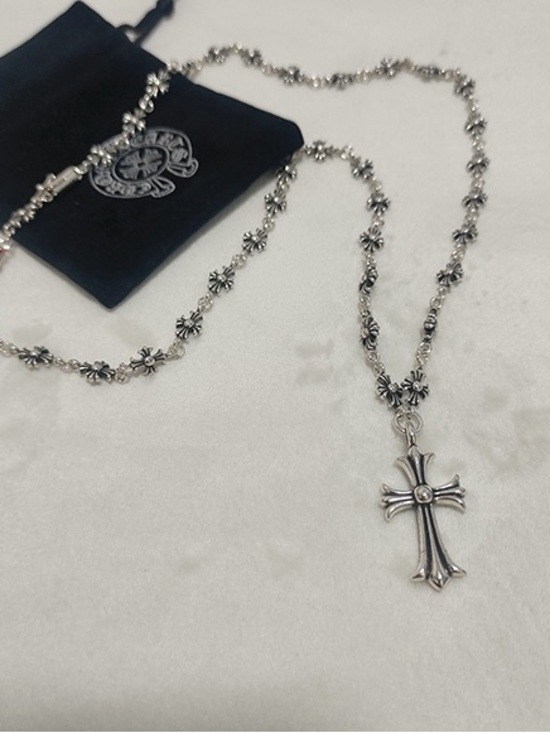 Chrome Hearts Jewelry - Chrome Hearts Silver Fleur-Link Cross Pendant Necklace